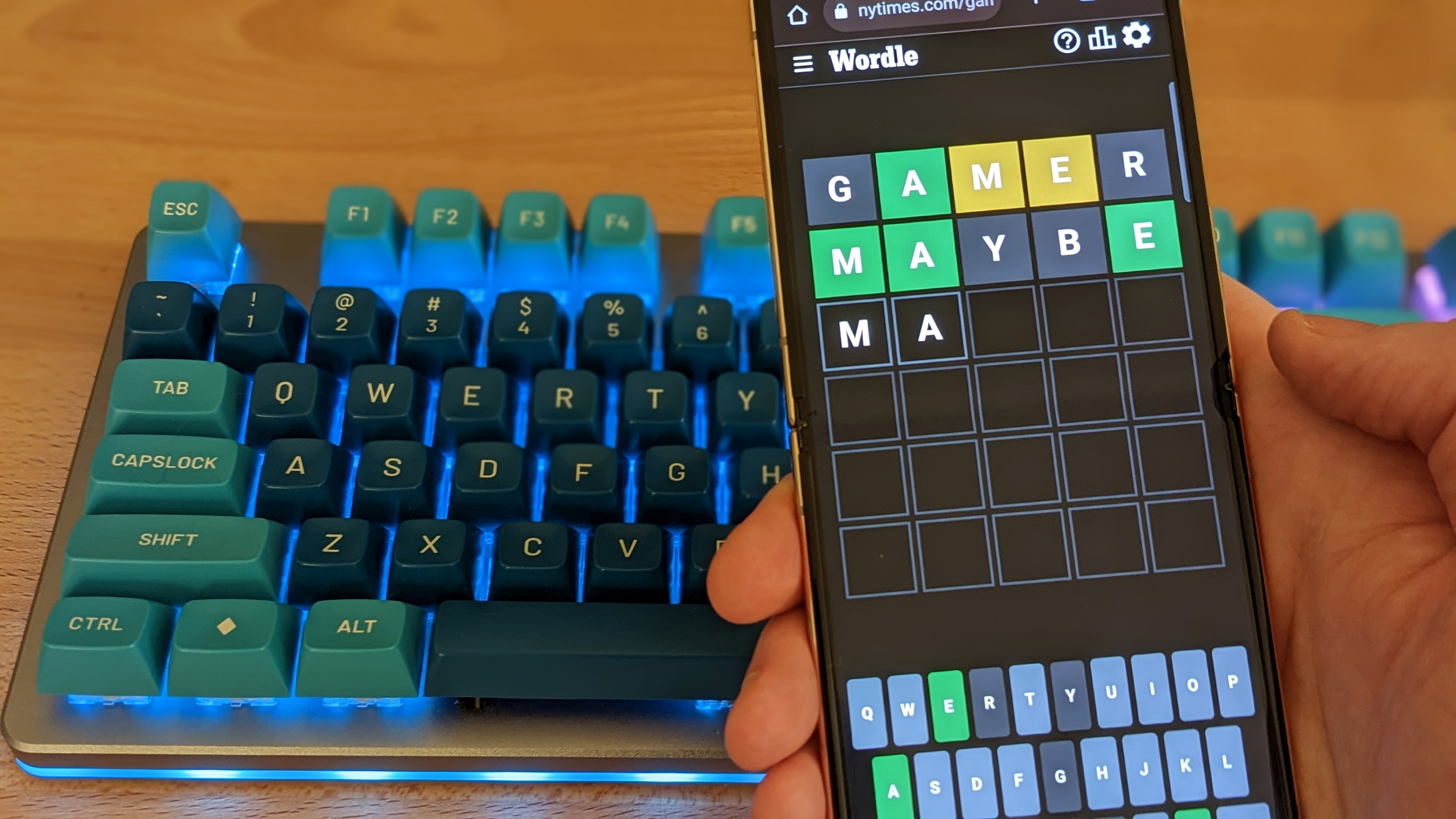 pvmpobdrc6ic3vhhbpo4h6-1 Wordle today being played on a phone