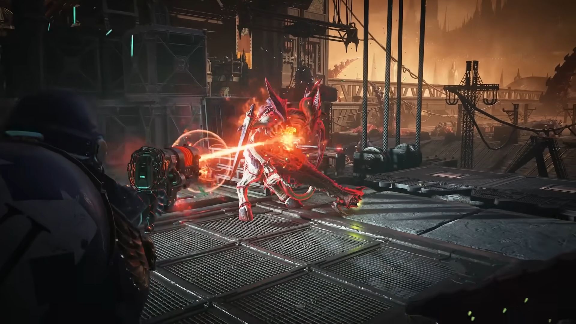 qjcpgrpqhfd5zfvncchzdb-1 A marine uses a Neo-Volkite pistol to cook a tyranid hive warrior at range